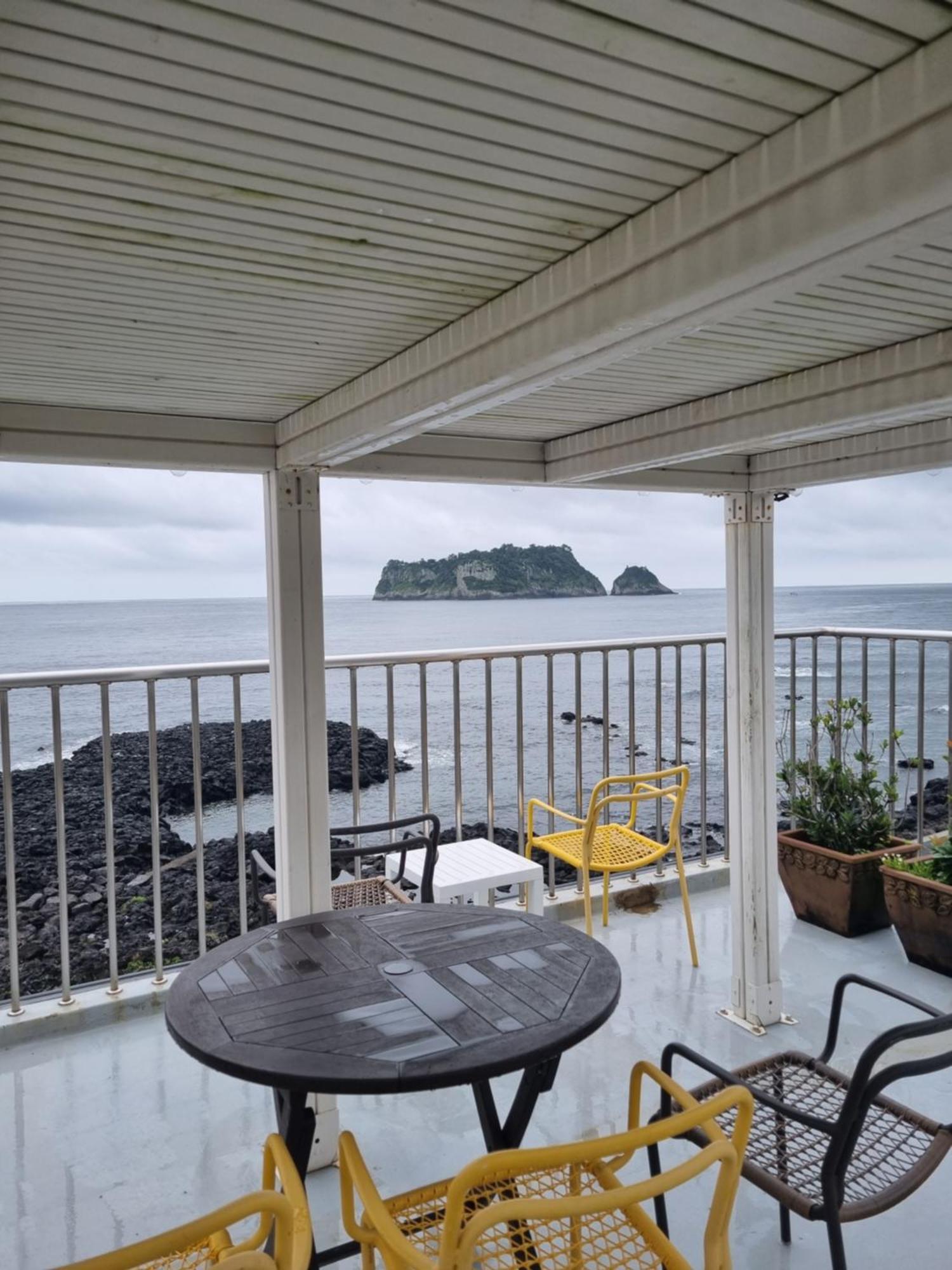Jeju Amoje Villa Seogwipo Exteriör bild