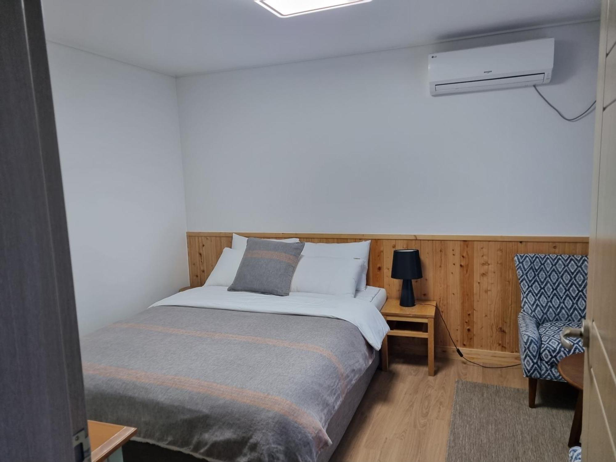 Jeju Amoje Villa Seogwipo Exteriör bild