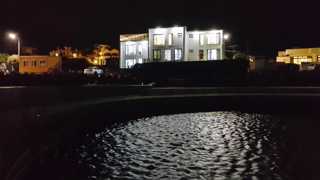 Jeju Amoje Villa Seogwipo Exteriör bild